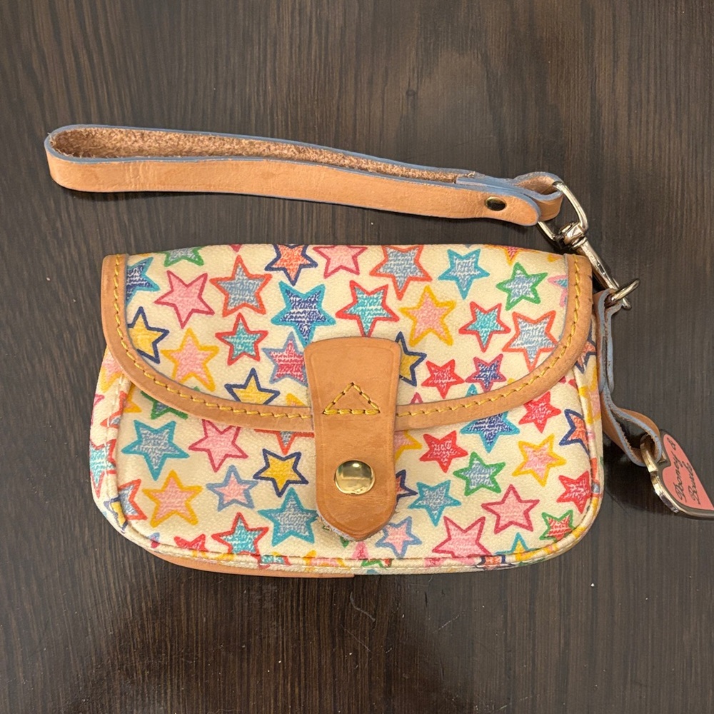 Dooney & Bourke Star Print Wristlet Multicolor Y2K Heart Charm